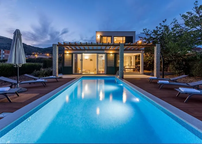 Villa Trogir
